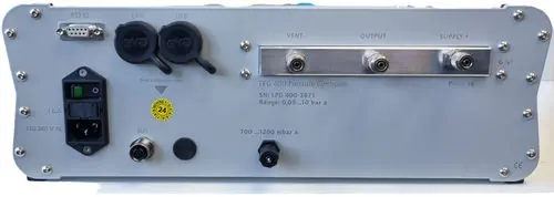 High-Accuracy Pneumatic Pressure Calibrator, 0.01% FS | Leyro LPG 400