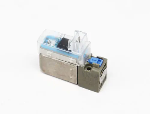 ZJHD V124A-5LOU-Q Direct-Operated 3-Way Normally Open Solenoid Valve with Indicator Light