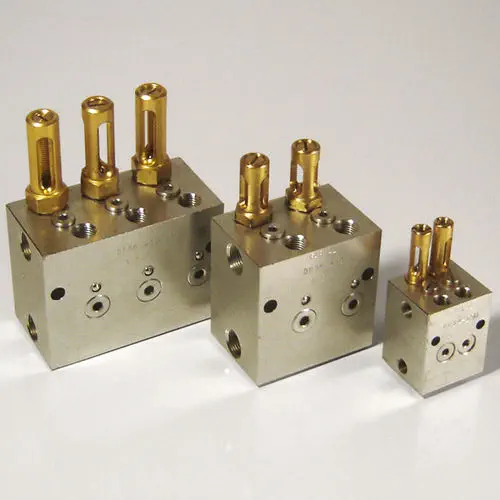 BIJUR DELIMON DD Hydraulic Dual-Line Piston Metering Valve for Oil and Grease