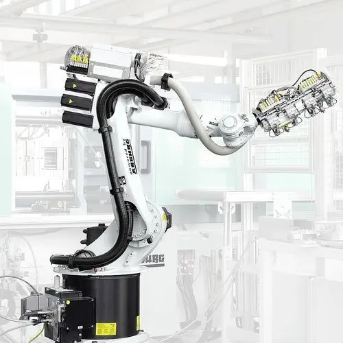 ARBURG Powered-by-ARBURG 6-Axis Robot Integration — KUKA and Yaskawa Handling Robots for ALLROUNDER Injection Molding Machines