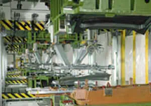 Schuler Crossbar Robot 4.0 — 8-Axis Press-to-Press Automation Robot for Automotive Stamping, 90 kg Payload