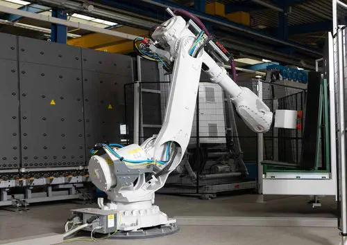 LiSEC RHV-A Series – 7-Axis Articulated Robot for Glass Handling, 480 kg Max Load
