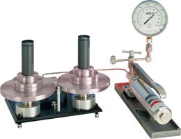Hydraulic Deadweight Tester - 15,000 psi, 0.015% Accuracy | Ametek Type T