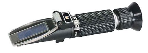 Portable Refractometer - Brix 0-32% ATC | Extech RF Series