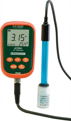 Waterproof pH Meter - 200 Point Memory | Extech PH300