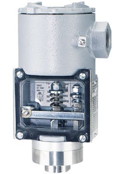 Explosion-Proof Pressure Switch - Diaphragm Operated | Dwyer SA1100