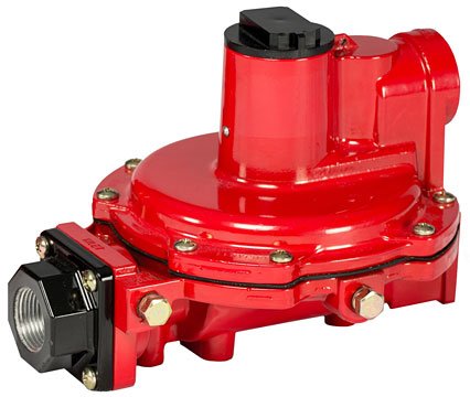 First-Stage LP-Gas Regulator - 250psi, 2.4M BTU/hr | Fisher R622H