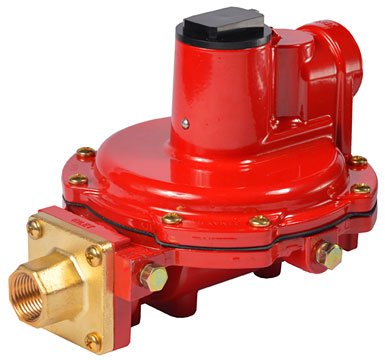 First-Stage LP-Gas Regulator - 250psi, 2.4M BTU/hr | Fisher R622H