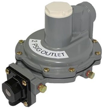 Two-Stage LP-Gas Regulator - 950k BTU/hr | Fisher R632 Series