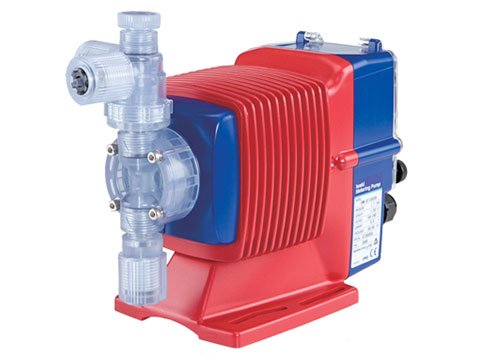 High Performance Metering Pump - 6.7 GPH | Walchem EWN Series