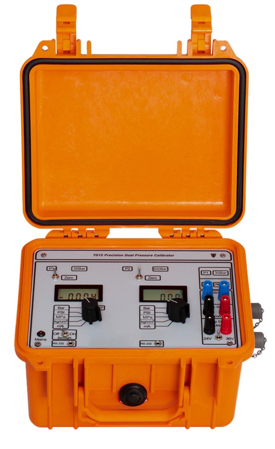 Dual Channel Pressure Calibrator - High Range | Time Electronics 7015