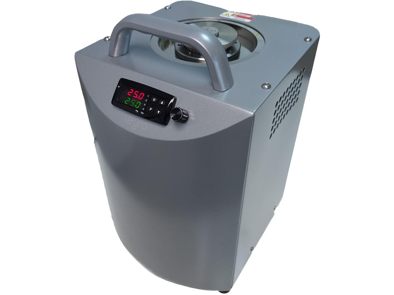 Dual-Mode Dry Block/Liquid Bath Calibrator - -40 to 329°F | Leyro LCB 30 Series
